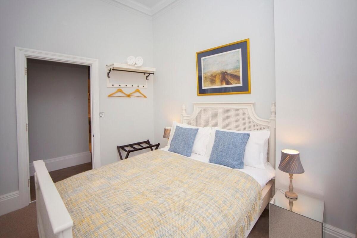 Stylish City Centre Apartment - Bath Dış mekan fotoğraf