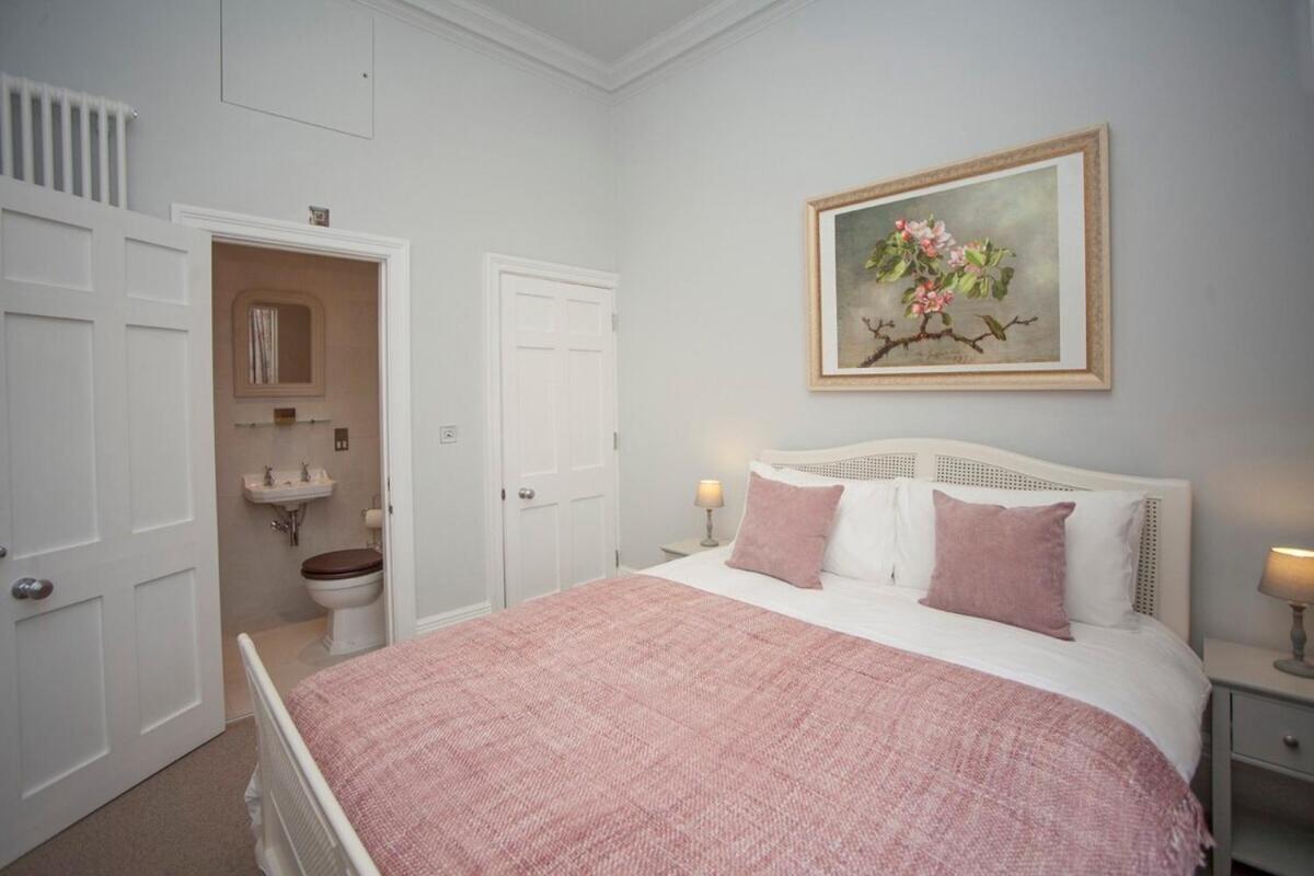 Stylish City Centre Apartment - Bath Dış mekan fotoğraf